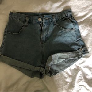 Various jean shorts